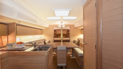 Dufour 350